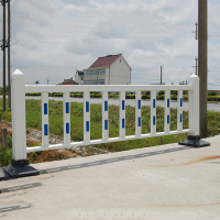 遵义越辉供应公路铁路机场专用的道路隔离栏带反光灯，安全防护灯、公路护栏